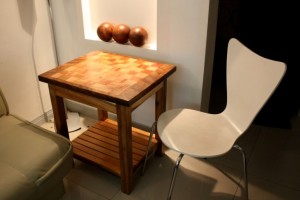 leoque-table-furniture-chess-table