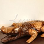 woodwork-crocodile-animal-accent-2