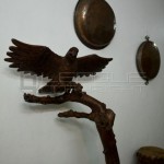 accent-eagle-driftwood