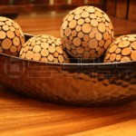 halftone-accent-wooden-balls (3)