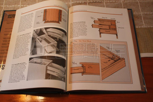  Making Desks and Bookcases: Techniques for Better Woodworking (The