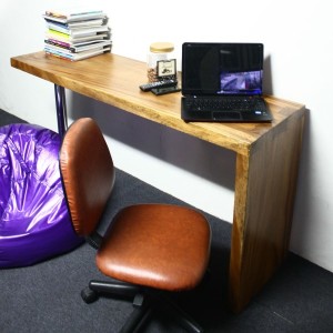 solidwood-desk-with-chrome-leg